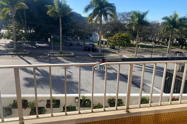 Apartamento com 4 quartos no Àgua Verde - Curitiba para locação - Foto 3