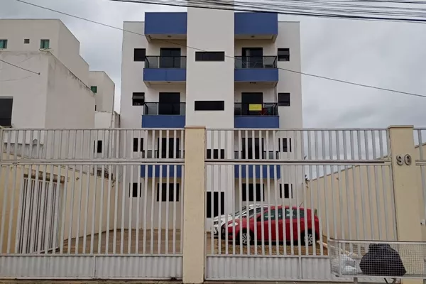 Apartamento mobiliado de 3 quartos sendo 1 suíte para venda, no 3º andar, com sacada no Candeias - Foto 1