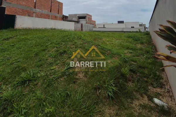 Terreno à Venda no Condomínio Villa Bela Vista - 366,44 m² - Foto 3