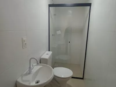 Casa de 2 pavimentos com 4 quartos sendo 3 suítes + dependência + espaço gourmet em condomínio f - Foto 15