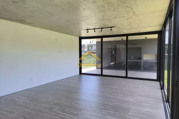 Casa 4 dormitórios a Venda em Condominio, Rio Vermelho em Florianopolis - Foto 6