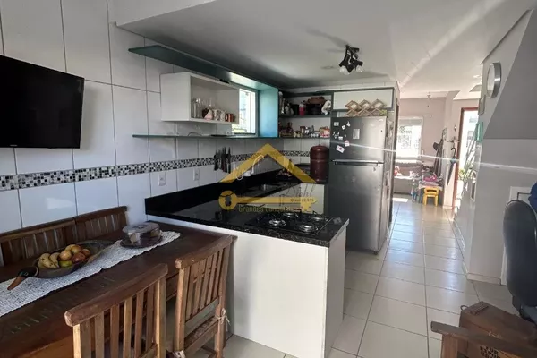 Sobrado com 2 suites, a Venda em  Ingleses, Florianópolis - Foto 6