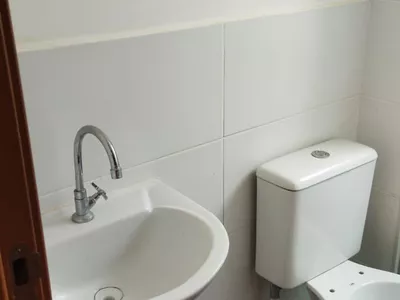 Ótimo Apartamento de 1º andar em condomínio fechado com completa infra estrutura próximo da Av. - Foto 18