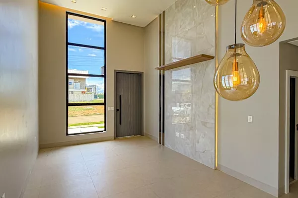 ALPHAVILLE 2 - Casa térrea com 3 Suítes + Varanda Gourmet com Hidro, Garagem coberta para 2 carros - Foto 5