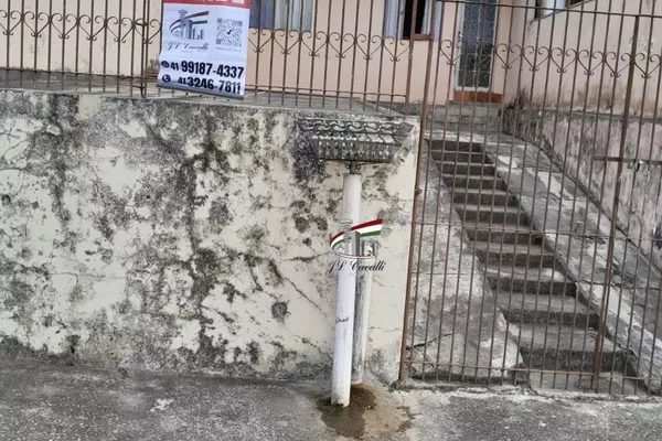 Casa para venda com 3 quartos no CIC em Curitiba - Foto 1