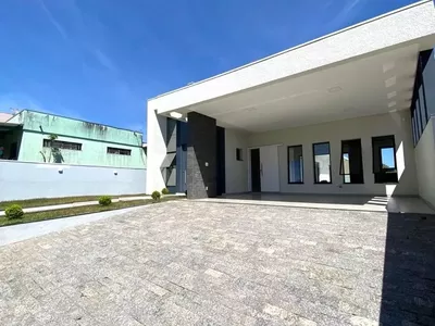 Casa para venda, com 01 suíte + 02 demi-suítes, localizada no Bairro Fraron de Pato Branco-PR - Foto 2