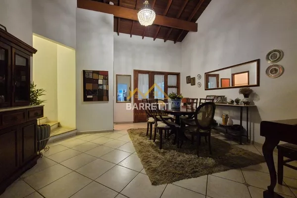 Chácara à venda de 1040m² com 3 quartos (1 suíte), 4 banheiros e 4 vagas de garagem no bairro Santa Rita - Foto 6