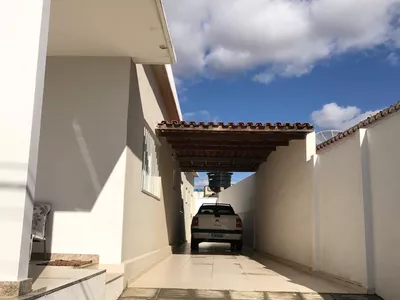 Casa 4 quartos no Centro da cidade com Piscina , 210 m² de área construída, Vitória da Conquista - Foto 3