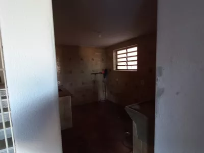 Casa à venda na Vila Fátima, com 422 m², 5 quartos (sendo 2 suítes) e 4 vagas de garagem - Foto 54