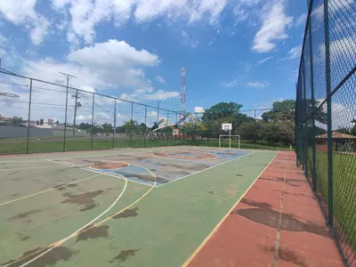 Terreno à venda no condomínio Portal do Horto, com 222,90m² e declive ao fundo. - Foto 13