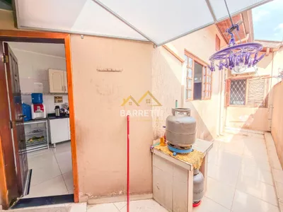 Casa à venda no bairro Vila Rezende, com 88m² de construção, 2 quartos, 1 banheiro e 2 vagas de garagem - Foto 20