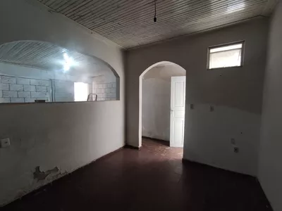 Casa para reforma à venda de 3/4 na Urbis 5, ótima localizaçãoVitória da Conquista, BA - Foto 8