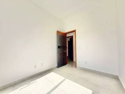 Casa Moderna com Excelente Distribuição e Quintal! - Foto 5