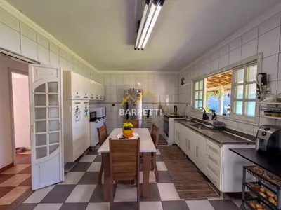 Chácara à venda no bairro Dois Córregos com 347m², 4 quartos sendo 1 suíte, área gourmet e piscina - Foto 9