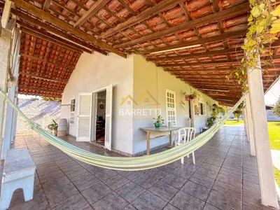 Chácara à venda no bairro Dois Córregos com 347m², 4 quartos sendo 1 suíte, área gourmet e piscina - Foto 5