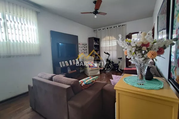 Casa à venda com 159 m², 3 quartos e 2 banheiros no Centro de Piracicaba - Foto 3