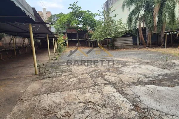 Terreno Comercial com 1.088 m², Bairro Alto, R$6.500.000.00 - Foto 4