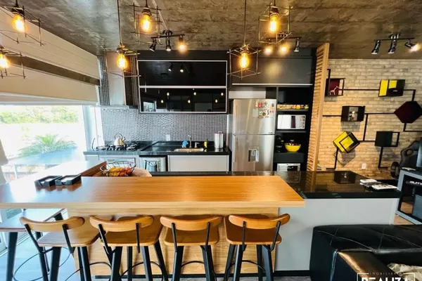 Casa para venda com 02 suítes, localizada no Bairro Parque do Som - Foto 4