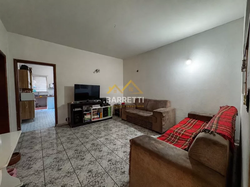 Casa à venda no bairro Vila Independência, com 116 m², 2 quartos, área de luz e 3 vagas de garagem - Foto Principal
