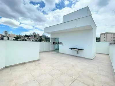 Cobertura Exclusiva com Elevador e Acabamento Sofisticado em Localização Privilegiada! - Foto 2