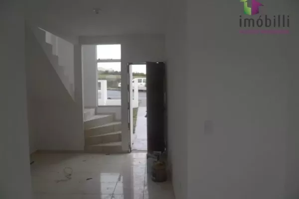 Sobrado com 02 Quartos no bairro Fraron para venda - Foto 2