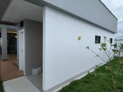 ALPHAVILLE 2 - Casa térrea com 3 Suítes + Varanda Gourmet com Hidro, Garagem coberta para 2 carros - Foto 44