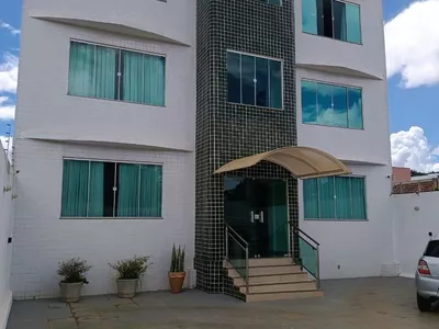 Excelente apartamento de 2 quartos sendo 1 suíte de 1ª andar com planejados na cozinha e quartos p - Foto 2