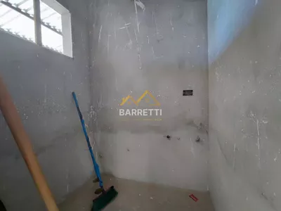 Casa à venda no Condomínio Belmonte com 3 quartos, sendo 1 suíte, 4 banheiros, piscina e 4 vagas de garagem - Foto 5