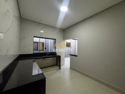 Casa à venda com 140m², 3 quartos (sendo 2 suítes), 4 banheiros e 2 vagas de garagem - Foto 11