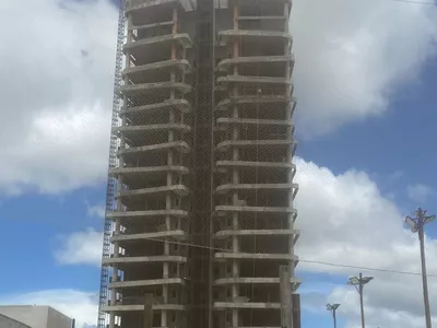 APARTAMENTO DE ALTO PADRÃO, COM 217,52m² e 4 SUÍTES, EM FRENTE AO SHOPPING BOULEVARD, NA MARAVILH - Foto 40