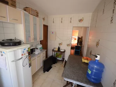 Apartamento com 131 m², com 4 quartos sendo 1 suíte. - Foto 15