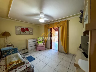Casa à venda com 200m², 3 quartos, 3 vagas de garagem e piscina no bairro Santa Terezinha - Foto 11