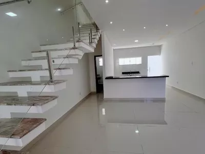 Casa duplex de 3 quartos sendo 1 suíte com varanda pertinho do shopping à venda, Felícia, Vitóri - Foto 6
