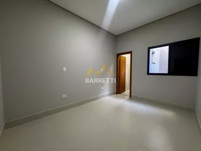 Casa à venda com 140m², 3 quartos (sendo 2 suítes), 4 banheiros e 2 vagas de garagem - Foto 16