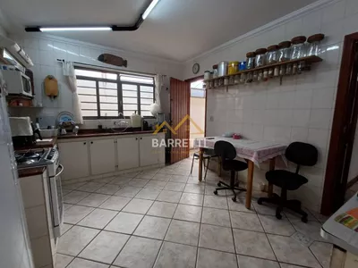 Casa de 275m² à Venda no Piracicamirim - Foto 7