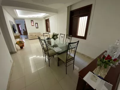 Ótima Casa à venda, 4 quartos sendo 2 suítes, 3 vagas de garagem, Recreio, Vitória da Conquista, - Foto 6