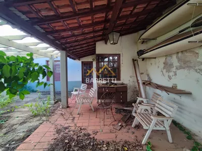 Casa para locação com 1.212 m², contendo quatro quartos, três salas, quatro banheiros e quatro vagas de garagem - Foto 46