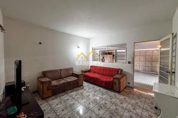 Casa à venda no bairro Vila Independência, com 116 m², 2 quartos, área de luz e 3 vagas de garagem - Foto 3