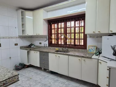 Chácara à venda com 6 dormitórios, sendo 2 suítes, 5 banheiros e 10 vagas de garagem - Foto 12