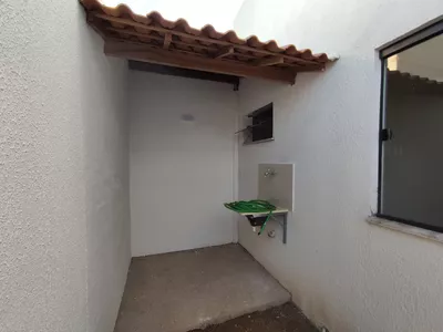 Casa pronta para morar (solta) de 3 quartos sendo 1 suíte com quintal, Primavera, Vitória da Conq - Foto 23