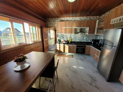 Oportunidade! Casa de 3 quartos sendo 2 suítes sendo a master com closet, casa com 250m2 de área - Foto 9