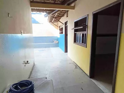 Conjunto comercial para locação com 6 salas, 3 banheiros, pátio grande no Alto Maron, Vitória da - Foto 18