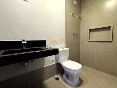 Casa à venda no Reserva das Paineiras com 233m², 3 suítes, 5 banheiros, quintal e 4 vagas de garagem - Foto 21