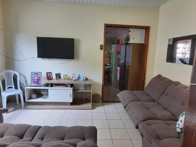 VENDO CASA DE 3 QUARTOS COM SUÍTE, 2 VAGAS DE GARAGEM NO BAIRRO URBIS VI, Vitória da Conquista, BA - Foto 2