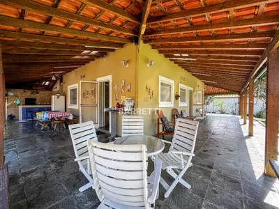 Casa disponível para venda e locação no Colinas do Piracicaba, com 298 m² de área construída. Possui 3 quartos, sendo 1 suíte, piscina, chalé e 6 vagas de garagem - Foto 21