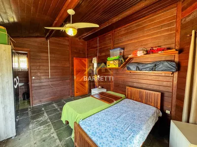 Casa disponível para venda e locação no Colinas do Piracicaba, com 298 m² de área construída. Possui 3 quartos, sendo 1 suíte, piscina, chalé e 6 vagas de garagem - Foto 32