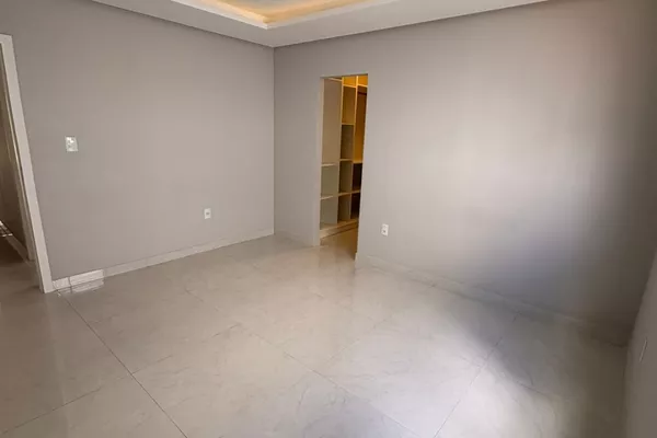 Casa térrea com 3 suítes + escritório + espaço gourmet + piscina à Venda, Boa Vista, Vitória - Foto 5