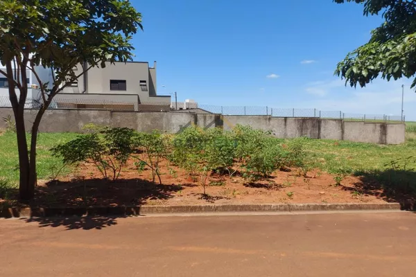 Terreno à venda de 250m² no bairro Taquaral - Foto 1