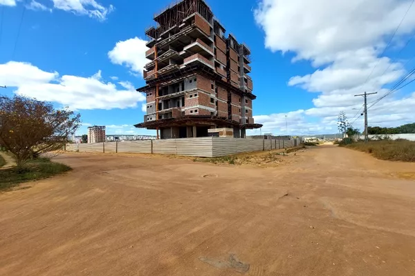 Terreno de 1.000mts de esquina no Alto da Boa Vista - Foto 4