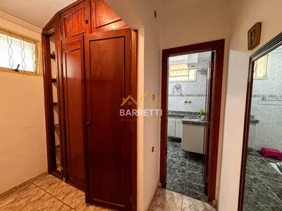 Casa disponível para venda e locação no Colinas do Piracicaba, com 298 m² de área construída. Possui 3 quartos, sendo 1 suíte, piscina, chalé e 6 vagas de garagem - Foto 19